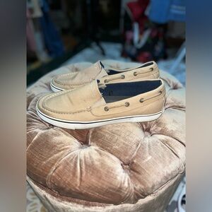 Tan beach loafer